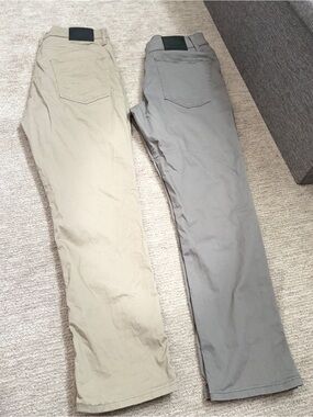 2 lot Lucky Brand 410 Athletic straight